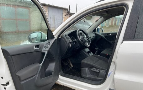 Volkswagen Tiguan I, 2012 год, 900 000 рублей, 27 фотография