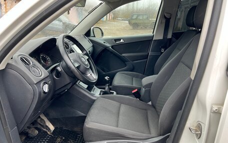 Volkswagen Tiguan I, 2012 год, 900 000 рублей, 26 фотография