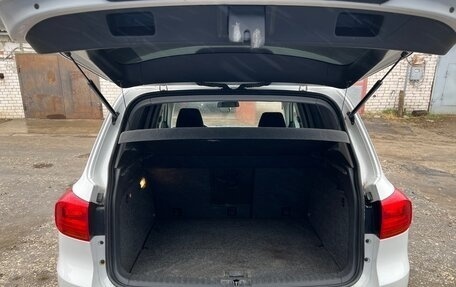 Volkswagen Tiguan I, 2012 год, 900 000 рублей, 24 фотография