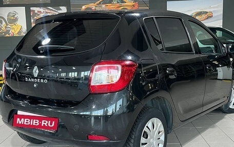 Renault Sandero II рестайлинг, 2015 год, 650 000 рублей, 6 фотография