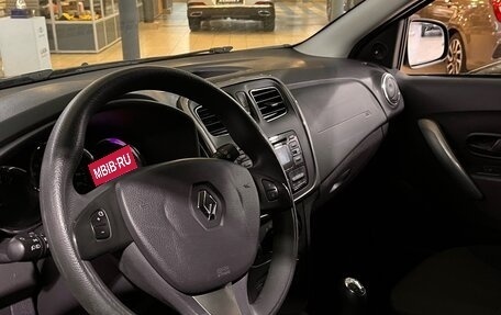 Renault Sandero II рестайлинг, 2015 год, 650 000 рублей, 8 фотография