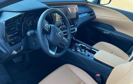 Lexus RX IV рестайлинг, 2023 год, 9 800 000 рублей, 3 фотография