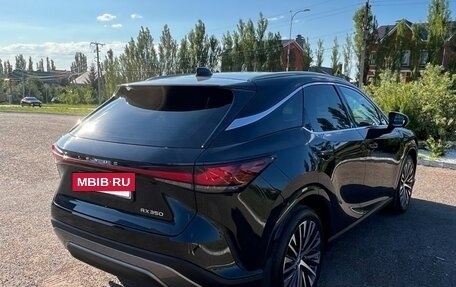 Lexus RX IV рестайлинг, 2023 год, 9 800 000 рублей, 2 фотография