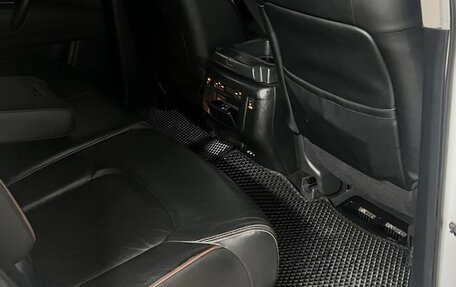 Nissan Patrol, 2012 год, 3 100 000 рублей, 15 фотография