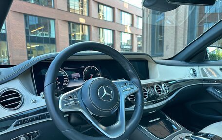 Mercedes-Benz S-Класс, 2019 год, 5 500 000 рублей, 26 фотография