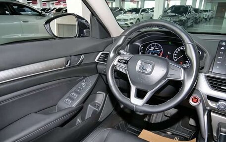 Honda Accord IX рестайлинг, 2022 год, 2 092 000 рублей, 8 фотография