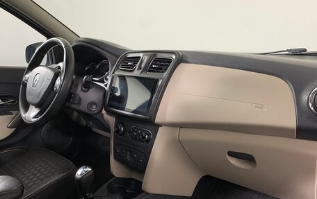 Renault Logan II, 2015 год, 648 000 рублей, 13 фотография