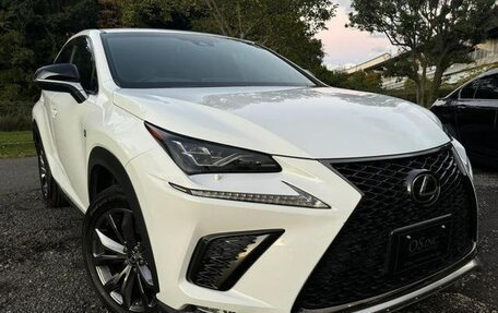 Lexus NX I, 2017 год, 2 500 000 рублей, 4 фотография