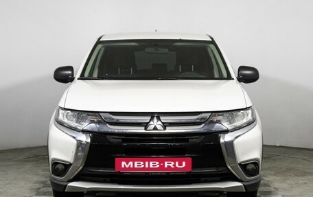 Mitsubishi Outlander III рестайлинг 3, 2016 год, 1 449 585 рублей, 2 фотография