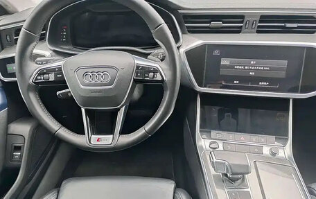 Audi A7, 2020 год, 4 000 111 рублей, 10 фотография