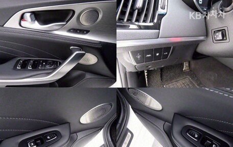 KIA Stinger I, 2021 год, 2 366 800 рублей, 12 фотография