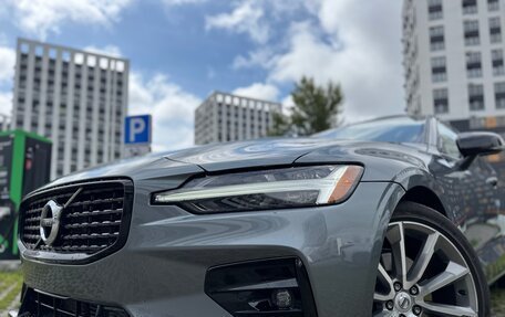 Volvo S60 III, 2021 год, 1 850 000 рублей, 12 фотография
