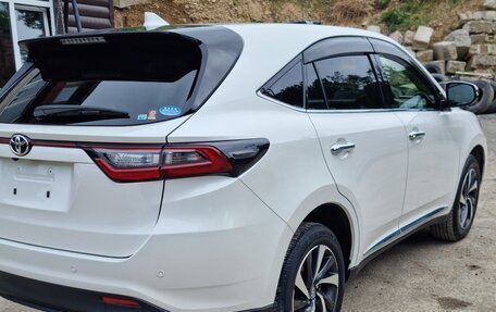 Toyota Harrier, 2017 год, 3 130 000 рублей, 3 фотография