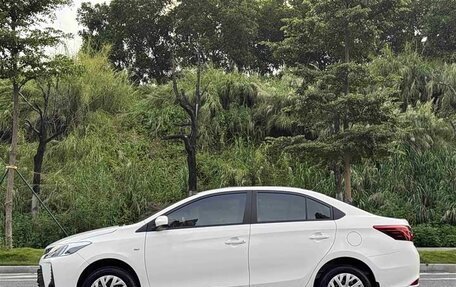 Toyota Vios III, 2022 год, 1 245 000 рублей, 8 фотография