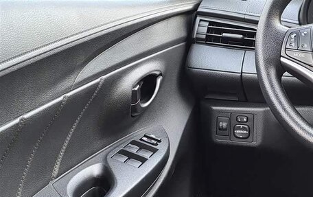 Toyota Vios III, 2022 год, 1 245 000 рублей, 28 фотография
