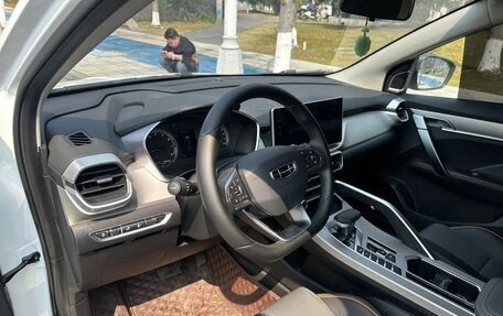Geely Coolray I, 2024 год, 1 349 000 рублей, 12 фотография