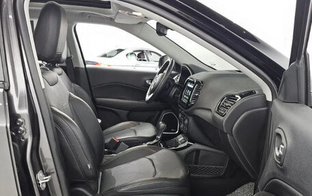 Jeep Compass II, 2020 год, 1 765 000 рублей, 8 фотография