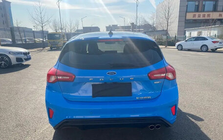 Ford Focus IV, 2022 год, 1 572 000 рублей, 3 фотография