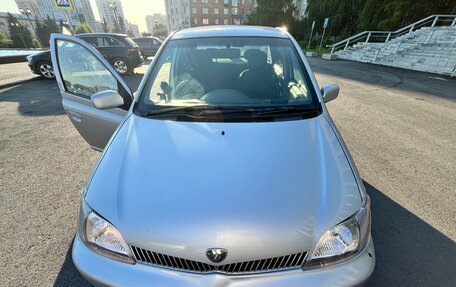 Toyota Platz, 2000 год, 360 000 рублей, 9 фотография