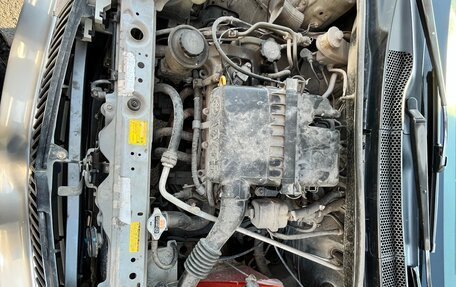 Toyota Platz, 2000 год, 360 000 рублей, 8 фотография