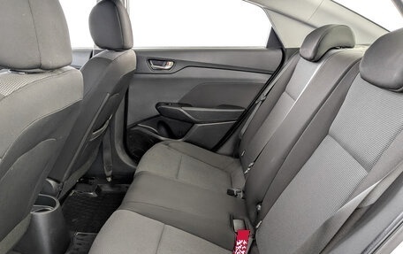 Hyundai Solaris II рестайлинг, 2019 год, 1 300 000 рублей, 12 фотография