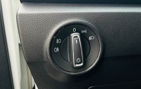 Volkswagen T-Roc I, 2022 год, 1 490 000 рублей, 19 фотография