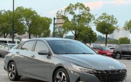 Hyundai Elantra, 2022 год, 1 524 000 рублей, 3 фотография