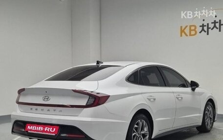 Hyundai Sonata VIII, 2022 год, 1 360 000 рублей, 3 фотография