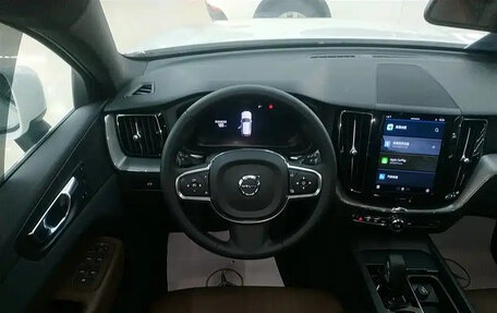 Volvo XC60 II, 2022 год, 2 927 000 рублей, 8 фотография