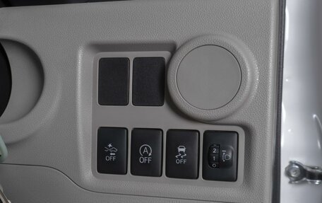 Toyota Passo III, 2017 год, 969 000 рублей, 17 фотография