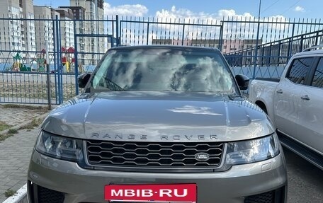 Land Rover Range Rover Sport II, 2019 год, 7 200 000 рублей, 3 фотография