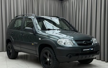 Chevrolet Niva I рестайлинг, 2018 год, 779 000 рублей, 3 фотография