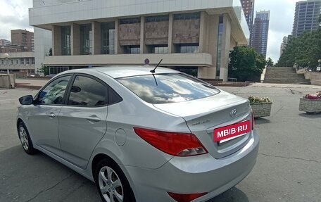 Hyundai Solaris II рестайлинг, 2016 год, 900 000 рублей, 5 фотография
