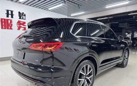 Volkswagen Touareg III, 2020 год, 4 220 000 рублей, 3 фотография
