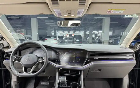 Volkswagen Touareg III, 2020 год, 4 220 000 рублей, 8 фотография
