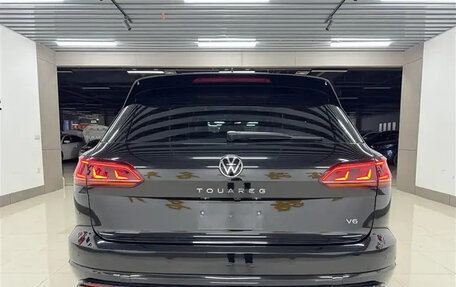 Volkswagen Touareg III, 2020 год, 4 220 000 рублей, 6 фотография