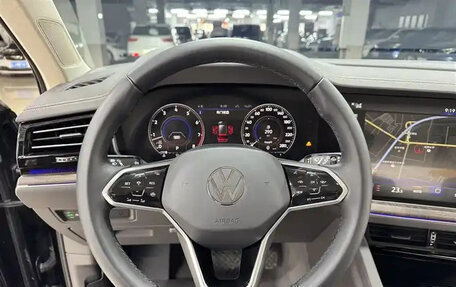 Volkswagen Touareg III, 2020 год, 4 220 000 рублей, 11 фотография