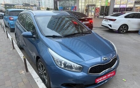 KIA cee'd III, 2013 год, 1 050 000 рублей, 2 фотография