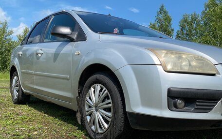 Ford Focus II рестайлинг, 2005 год, 505 000 рублей, 2 фотография