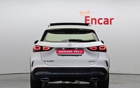 Mercedes-Benz GLA, 2022 год, 3 446 000 рублей, 4 фотография