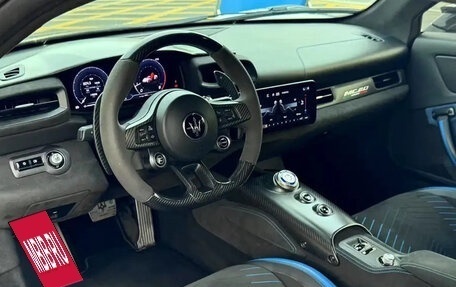 Maserati MC20, 2022 год, 17 000 000 рублей, 9 фотография