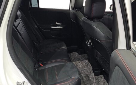 Mercedes-Benz GLA, 2022 год, 3 446 000 рублей, 11 фотография