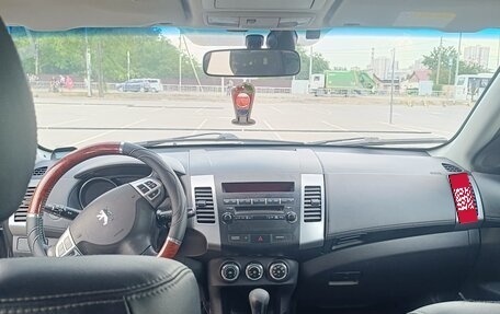 Peugeot 4007, 2011 год, 2 фотография