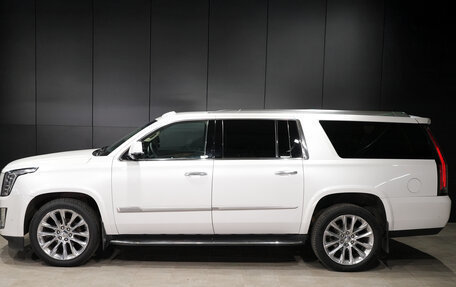 Cadillac Escalade IV, 2019 год, 4 600 000 рублей, 2 фотография