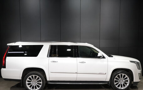 Cadillac Escalade IV, 2019 год, 4 600 000 рублей, 6 фотография