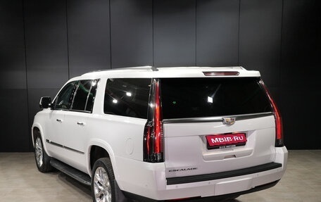 Cadillac Escalade IV, 2019 год, 4 600 000 рублей, 3 фотография