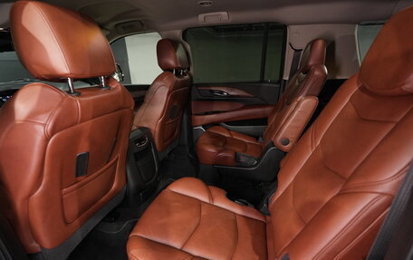 Cadillac Escalade IV, 2019 год, 4 600 000 рублей, 16 фотография