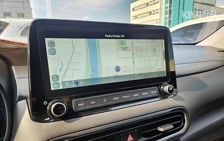 Hyundai Kona I, 2021 год, 1 583 252 рублей, 11 фотография