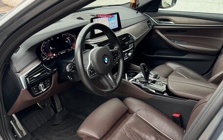 BMW 5 серия, 2019 год, 4 200 000 рублей, 6 фотография