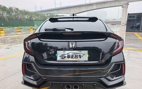 Honda Civic, 2021 год, 1 350 000 рублей, 5 фотография